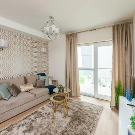 Admiral Blue Apartman - Hostaid * Σίοφοκ